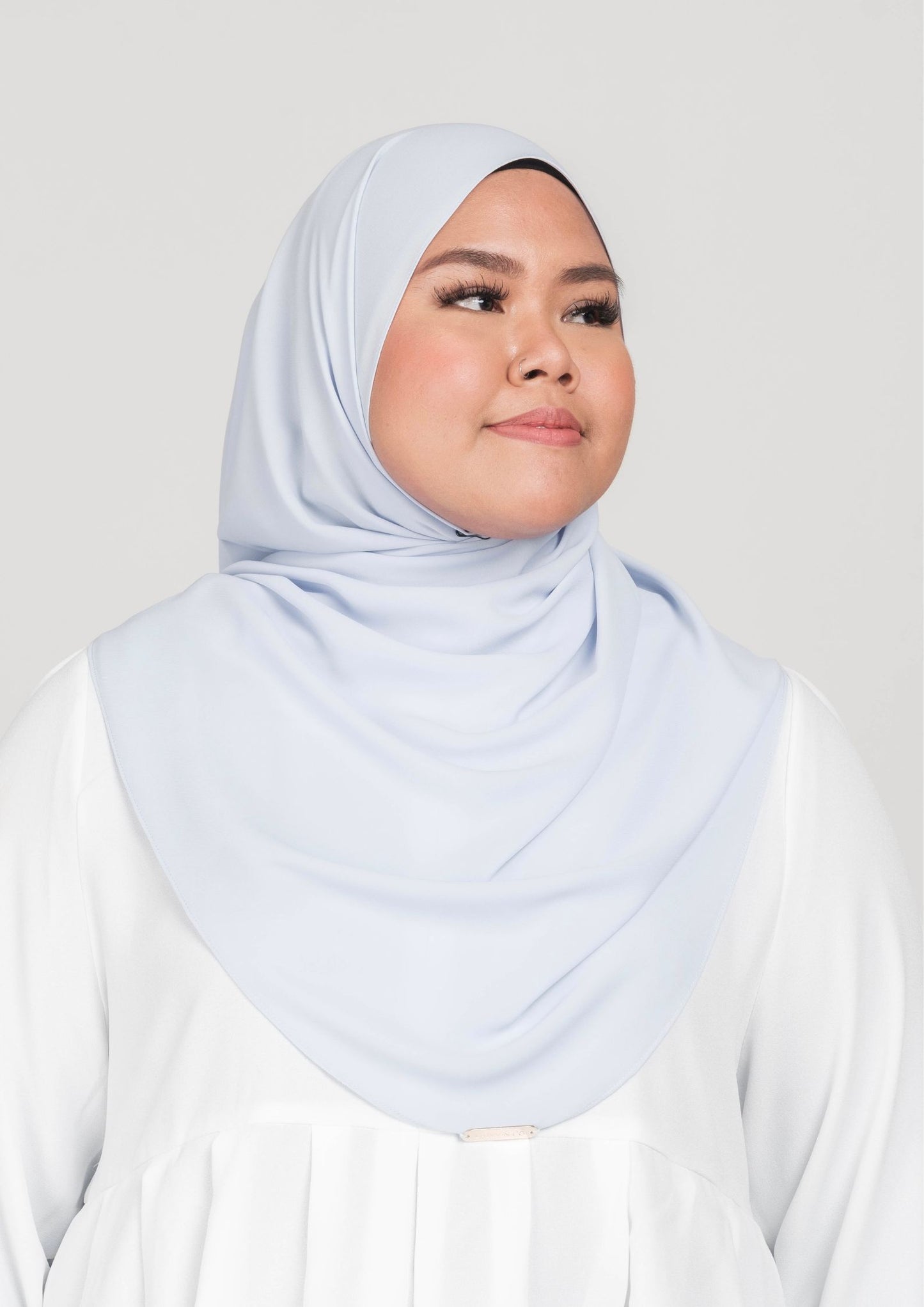 IRIS CURVED CHIFFON SHAWL