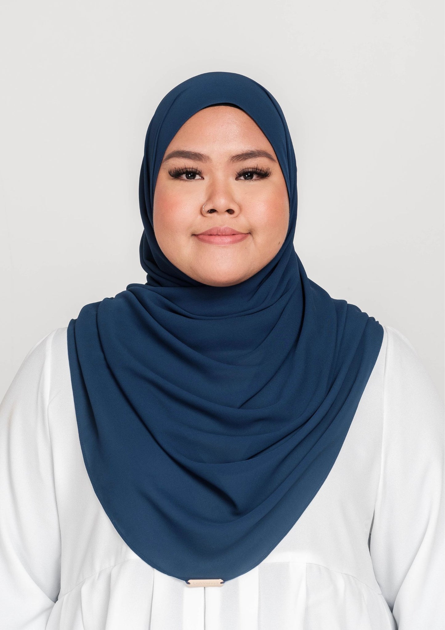 IRIS CURVED CHIFFON SHAWL