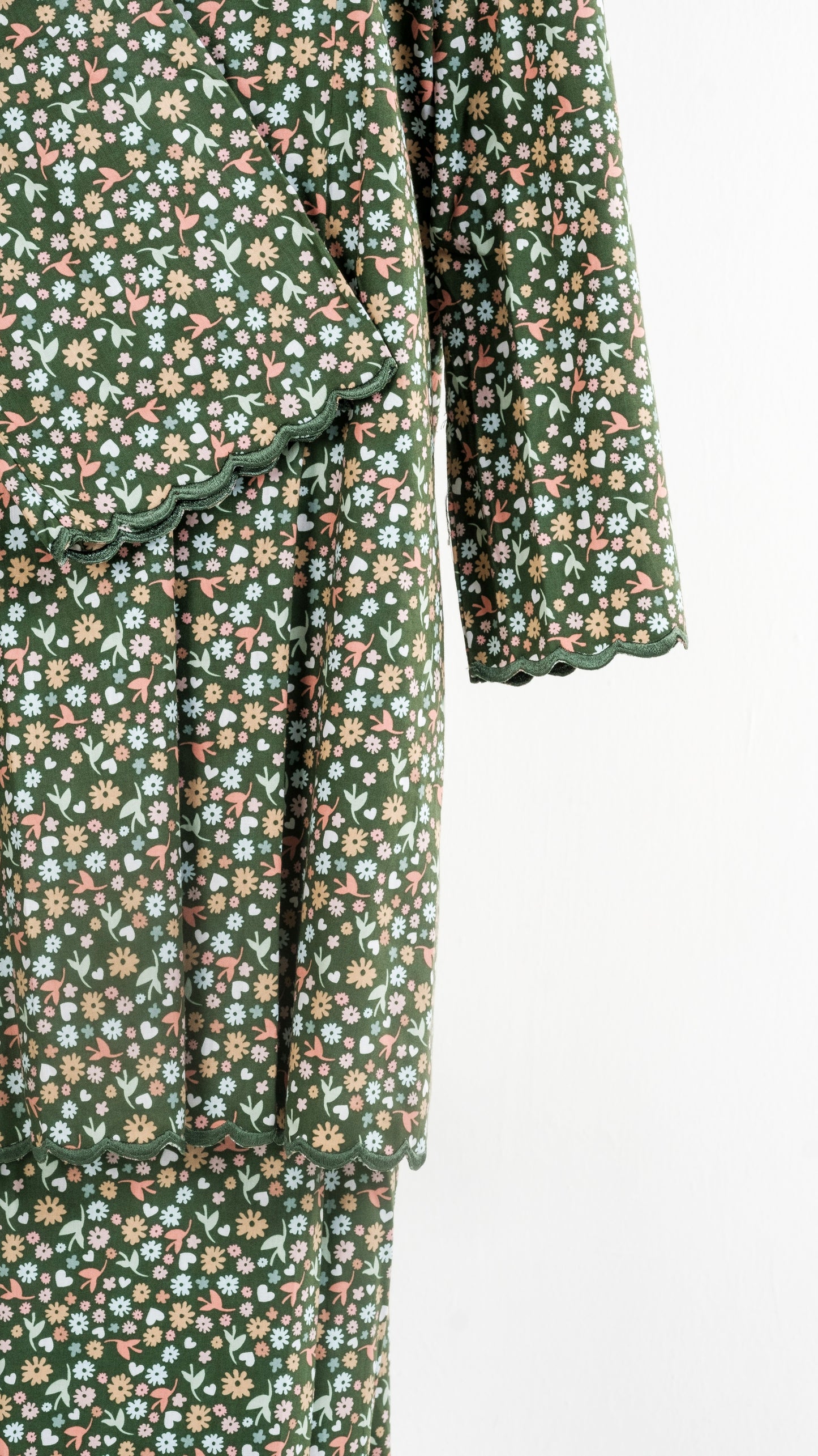 Kembang Kurung Pahang Set