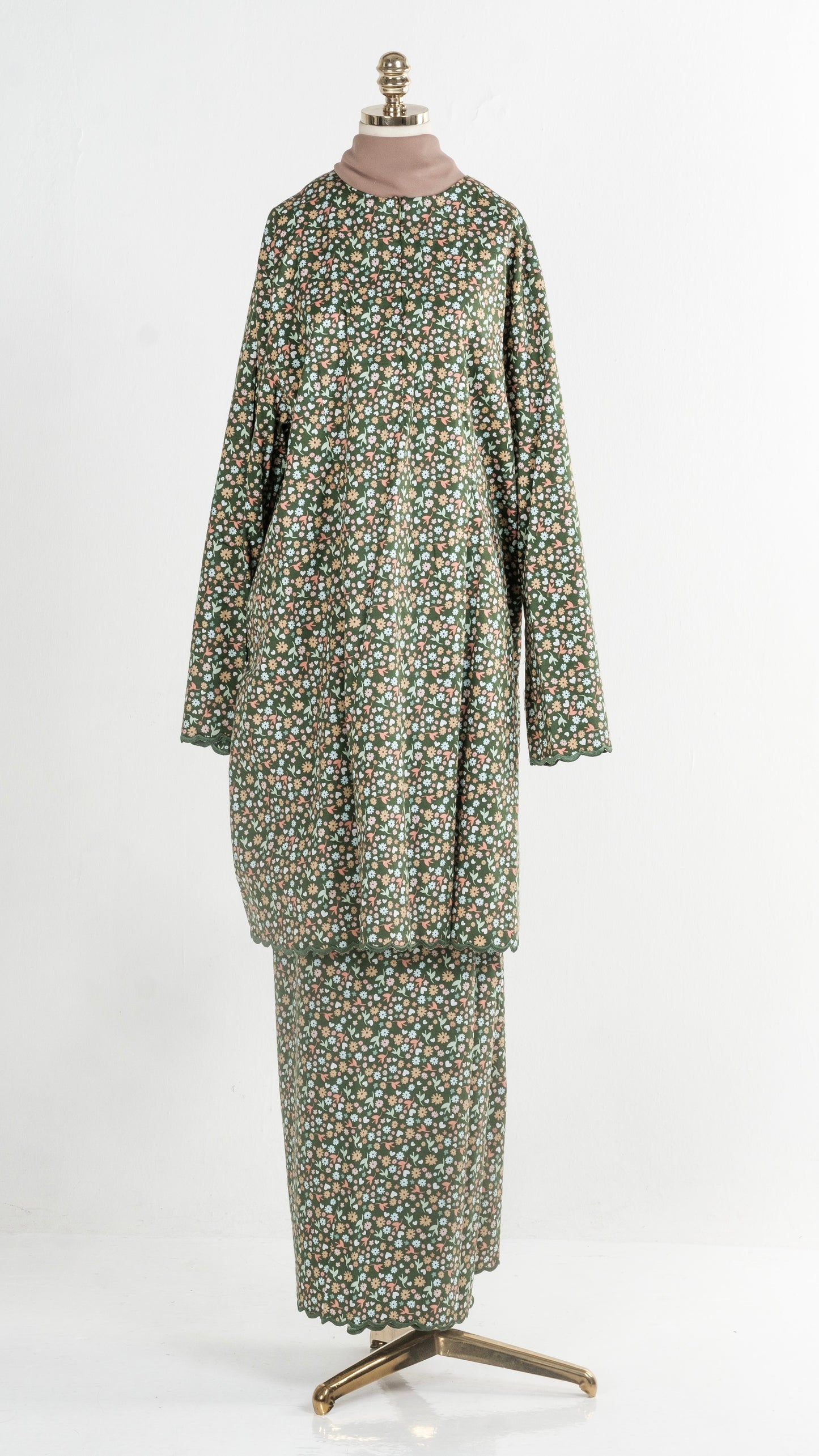 Kembang Kurung Pahang Set